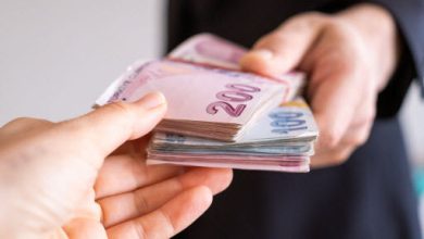حلم شخص يعطيك مال